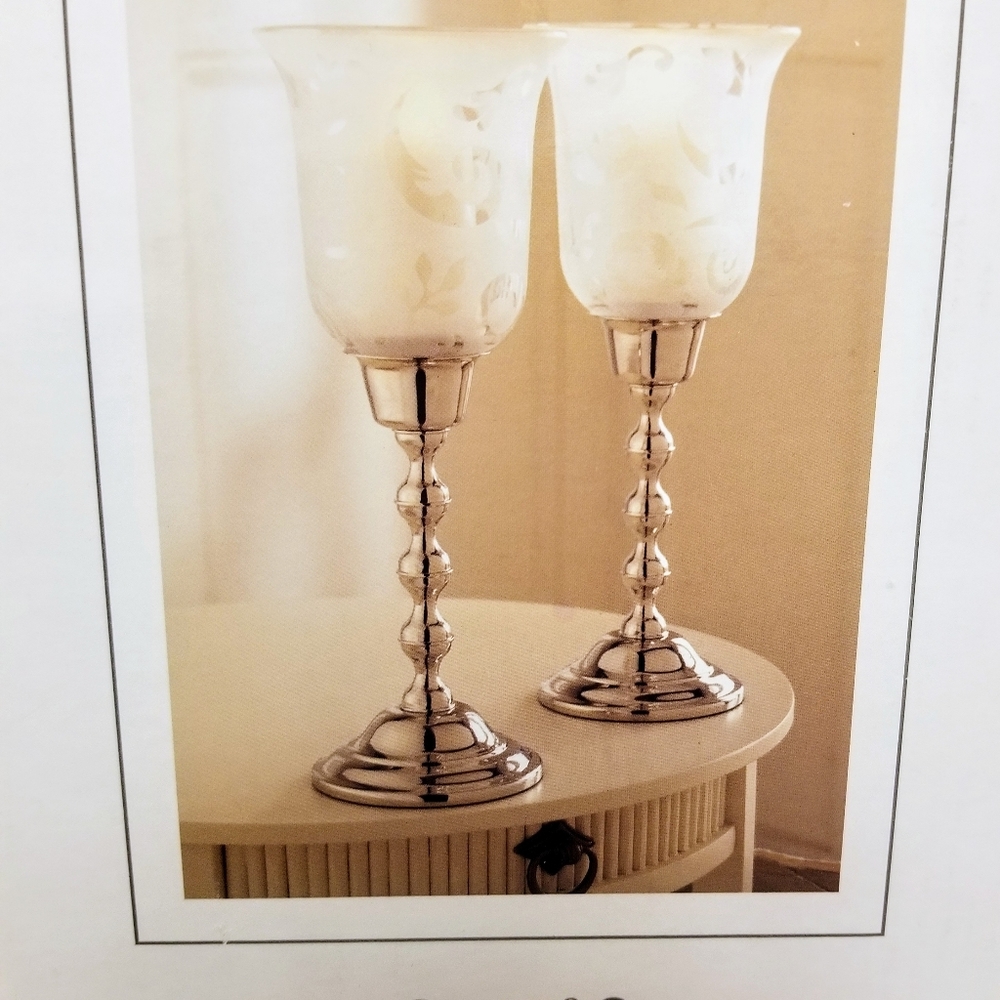 New Belk Set of 2 Candle Holder
